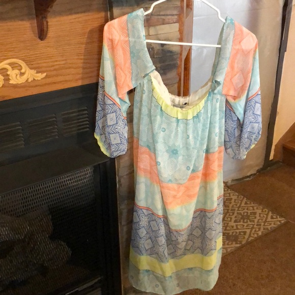 DO + BE off the shoulder dress, new without tags - Picture 2 of 2